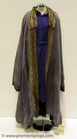 File:Coutfit.jpg