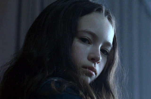 File:SharonGlance.png