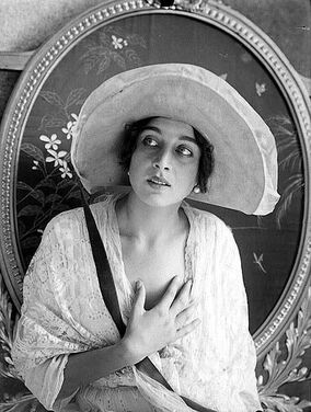 Vera kholodnaya
