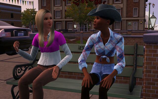 File:Eliza and Maisy 1.jpg