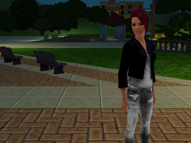 File:BellaPinkHair (1).jpg