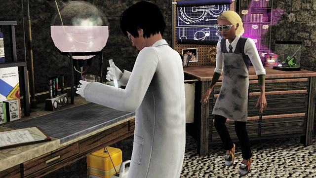 File:Nayr and Moira.png