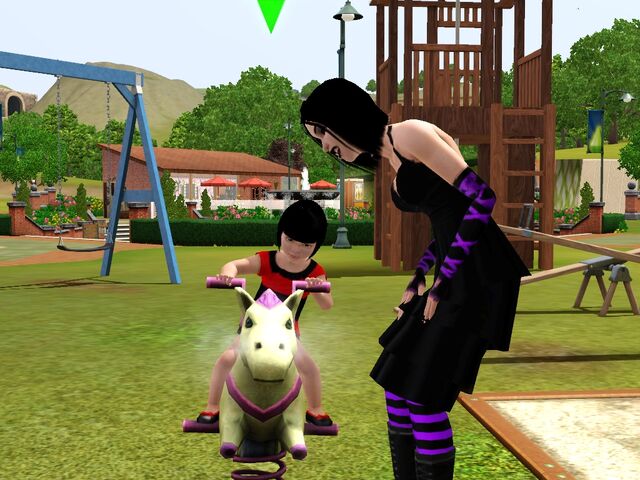 File:Teentoddlerinthepark.jpg