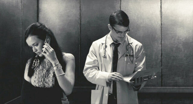 File:In the elevator.jpg