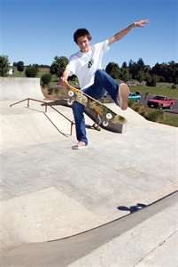 File:ThumbnailCAHBI766.jpg