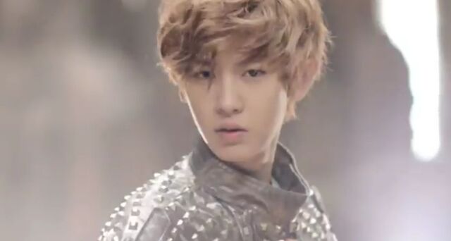 File:EXO - Chanyeol.jpg