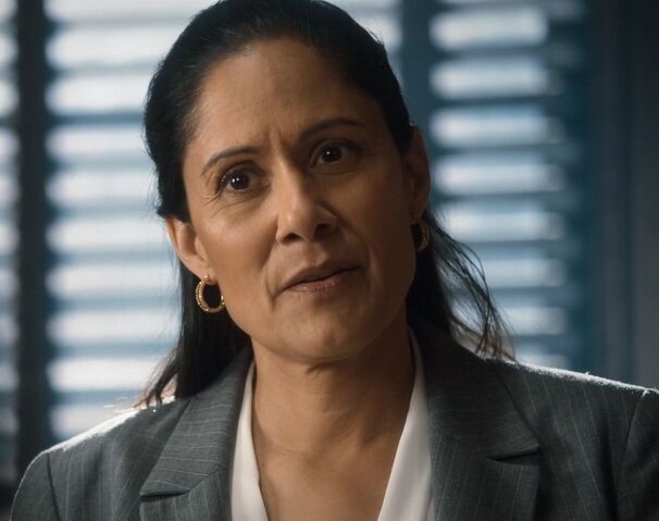 File:Leena Reyes 2x02.jpg