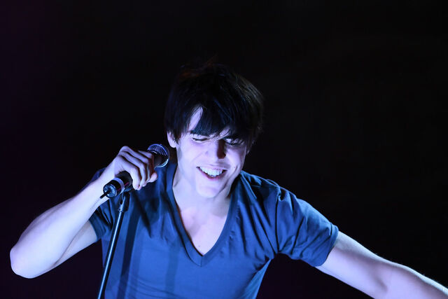 File:Nolan+Gerard+Funk+David+Archuleta+Performs+lcYQ RBpFREx.jpg