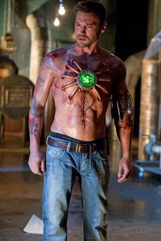 File:091409 smallville2.jpg