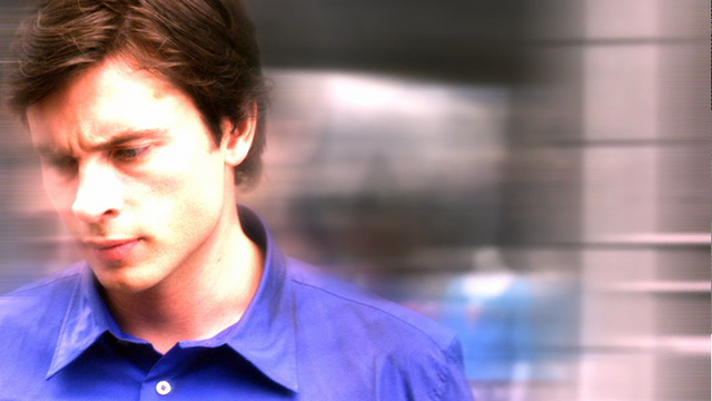 File:ClarkHearing - Plastique.png