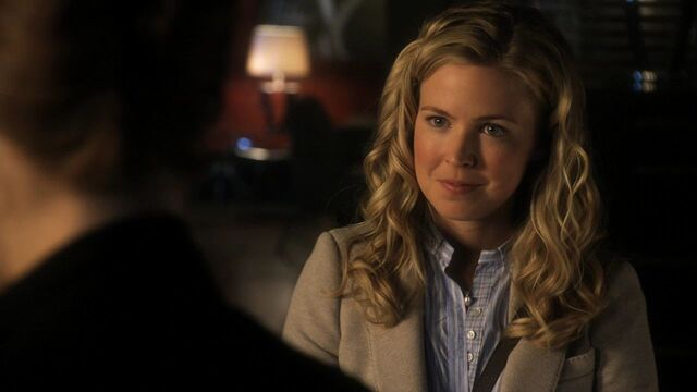 File:1005Smallville0685.jpg