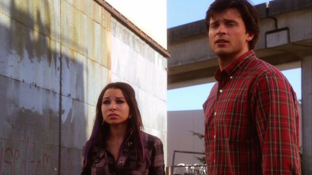 File:802Smallville0597.jpg