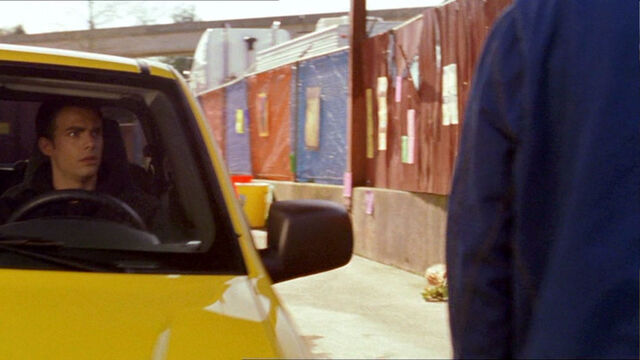 File:Kevin-Grady-4x19-10.jpg