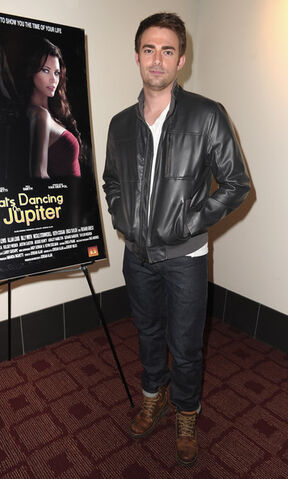 File:Jonathan Bennett zimbio-2011-11-29.jpg