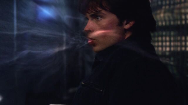 File:602Smallville0845.jpg