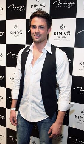File:Jonathan Bennett zimbio-2008-03-07b.jpg