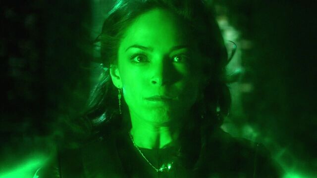 File:814Smallville0904.jpg