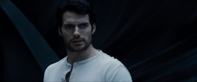 File:Man-of-Steel-Trailer-Images-Clark-Kent-in-Fortress-of-Solitude.jpg