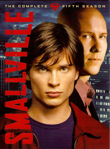 Archivo:Smallville Season 5.jpg