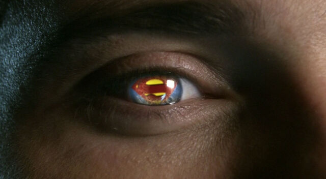 File:SupermanSymbolSmallville.jpg