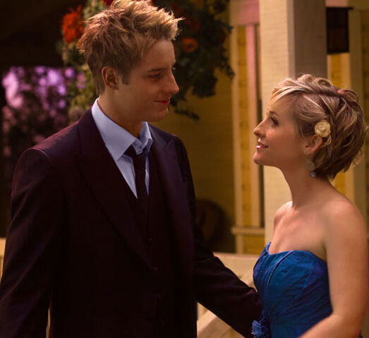File:Smallville-oliver-chloe-finale.jpg