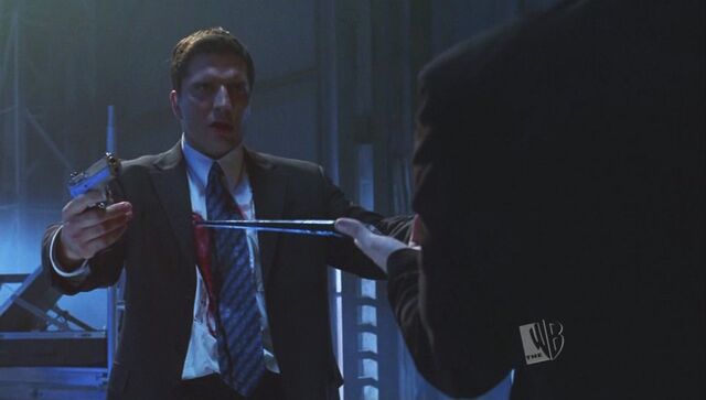 File:Brainiac kills.jpg