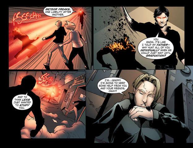 File:Superman RS Ultraman smallvilleseason1133-gzj6h.jpg