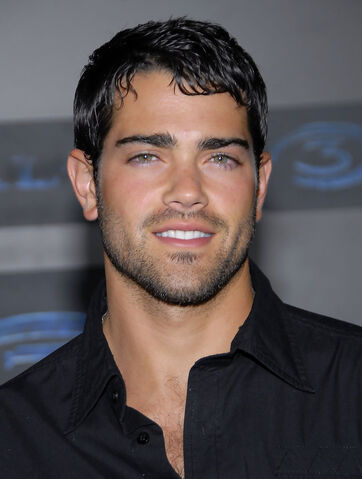 File:Jesse+Metcalfe+XBOX+360+HALO+3+Sneak+Preview+jlIeLf367tzx.jpg