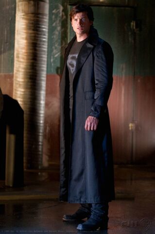 File:Smallville's Superman.jpg