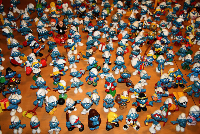 File:Smurfs-Wallpaper-the-smurfs-6365807-1024-768.jpg