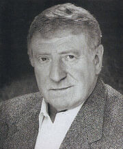 Clive Revill