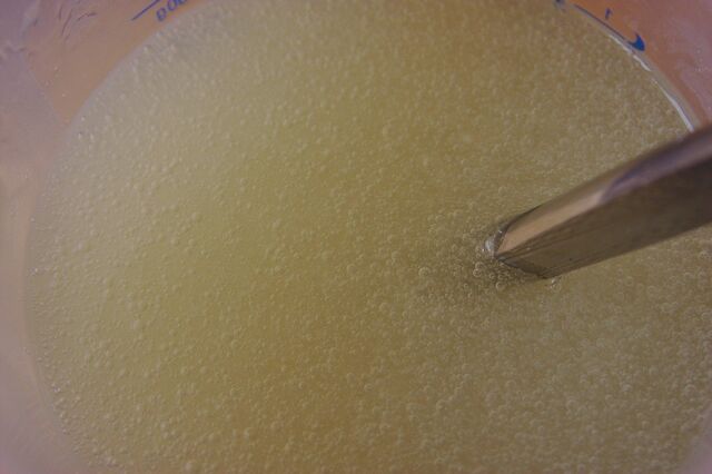 File:Airbubbles.jpg