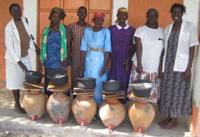 File:FOTO October 2013 Safe Water Packages.jpg