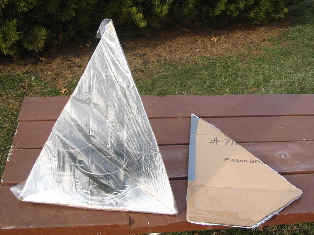 File:EZ-3, side-by-side.jpg