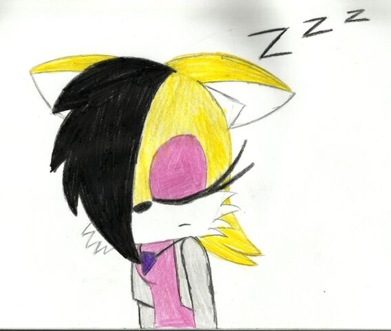 File:651px-Threetails sleeping.jpg