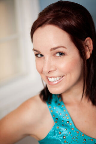 File:Bella Hudson-0.jpg