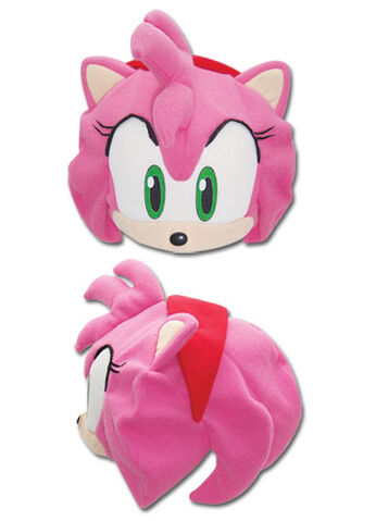 File:Amyhat.jpg