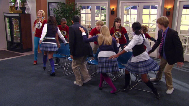 File:02 musicalchairs.jpg