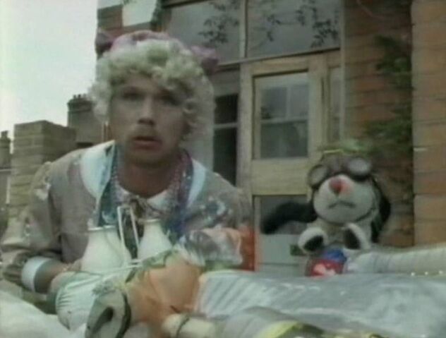 File:SuperdogandtheComedian3.jpg