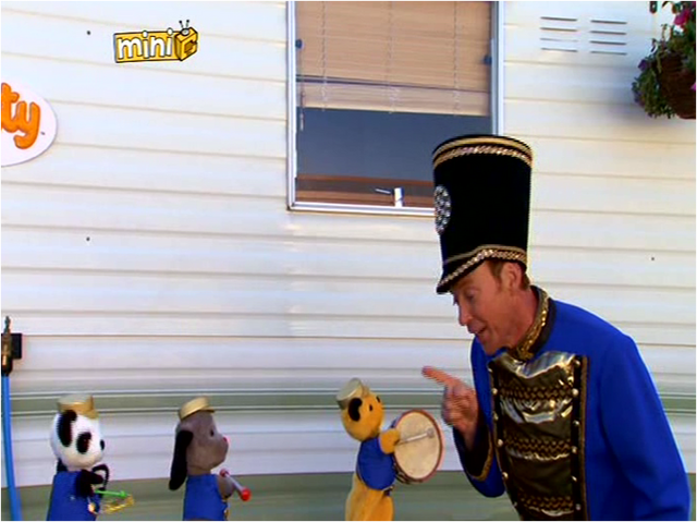 File:TheMarchingBand5.png