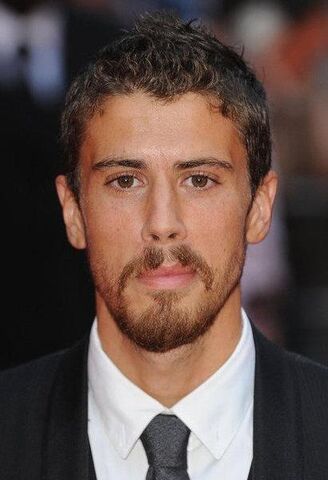 File:Toby Kebbell.jpg