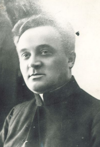 Plik:Ksiądz Kanonik Franciszek Pędzich.png