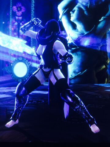 File:Lysandra Commander.jpg