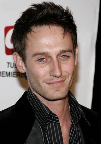 File:Josh Stewart.jpg