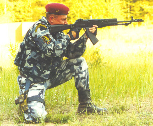 File:99 MVD Krechet Spetsnaz AN-94 Abakan.jpg