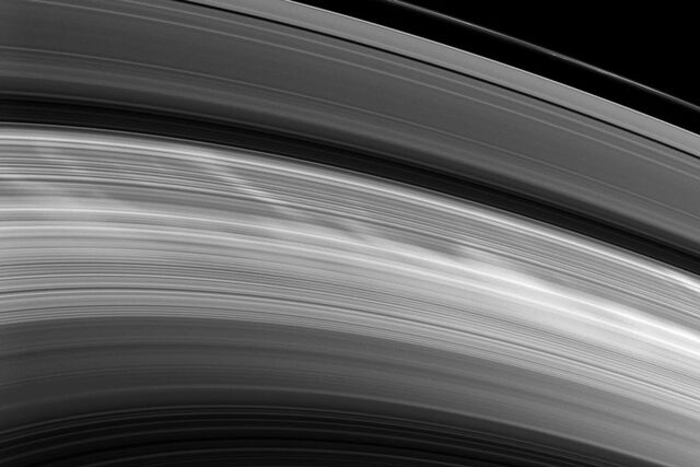 File:H cassini spokes 02.jpg