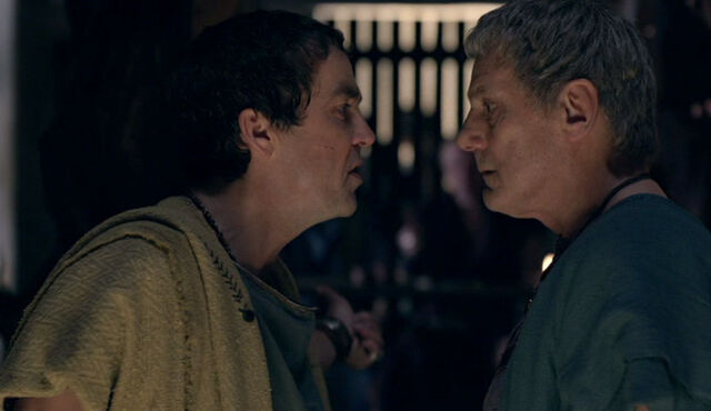 File:Batiatus and Titus 2.jpg