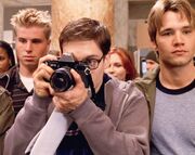 Image-1408788763peterparkerspiderman2002takingpictures