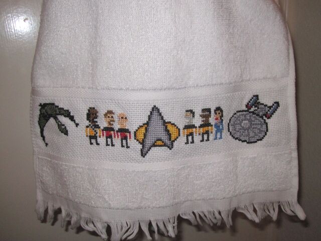 File:Trektowel.jpg