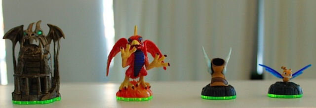 File:Dragons Peak Out of Box set.jpg
